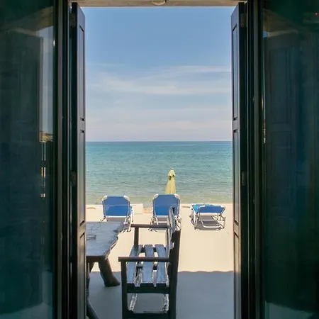 Volakas Beachfront Suites Réthymnon Extérieur photo